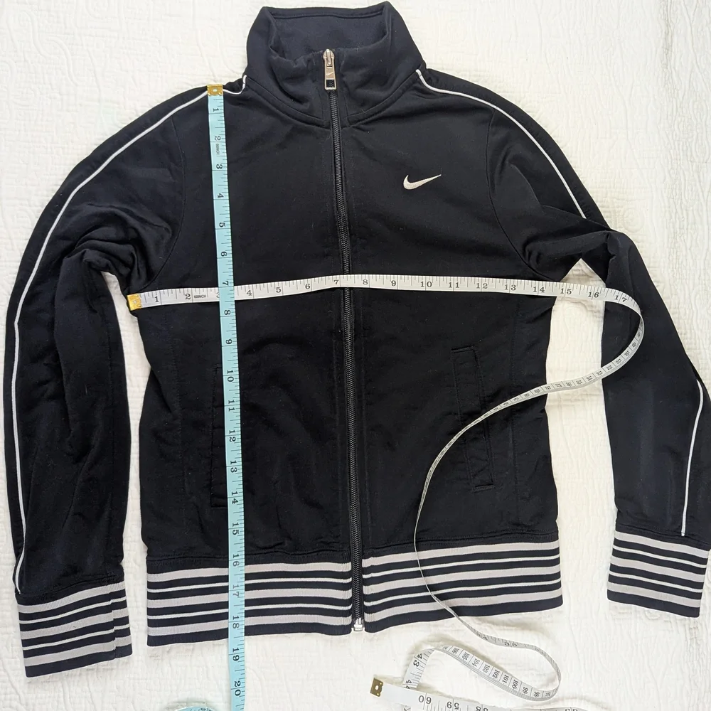 Nike Girls Warm Up Track Zipper Jacket‎ Medium